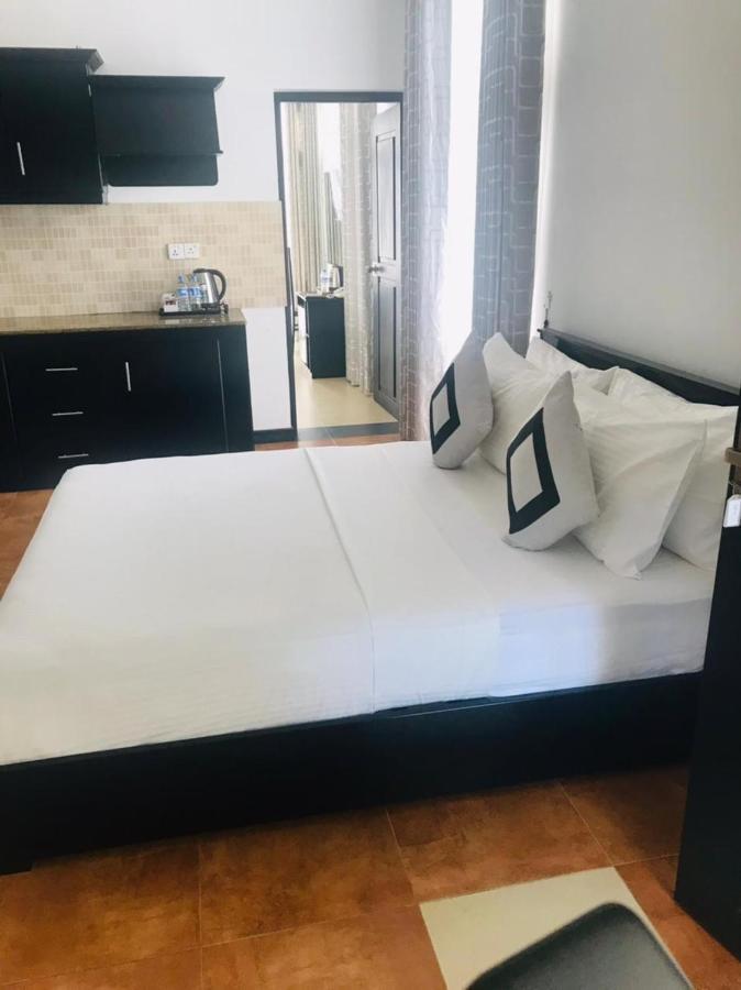 3R Resort نيجومبو المظهر الخارجي الصورة
