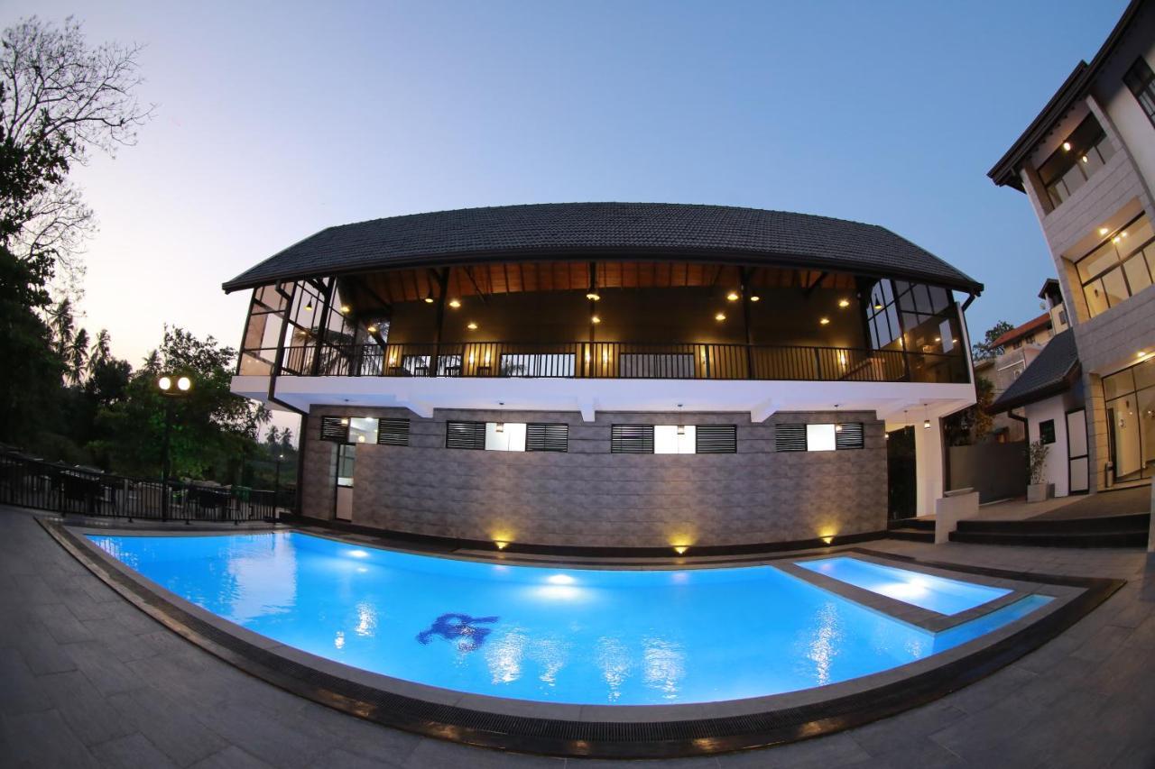 3R Resort نيجومبو المظهر الخارجي الصورة