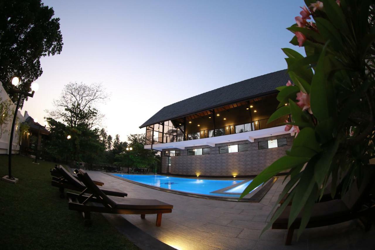 3R Resort نيجومبو المظهر الخارجي الصورة