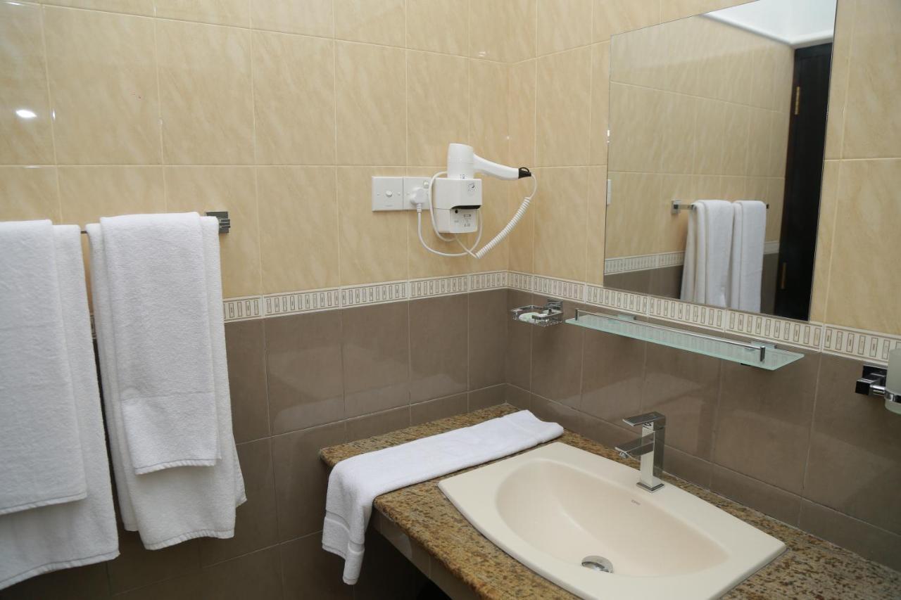 3R Resort نيجومبو المظهر الخارجي الصورة